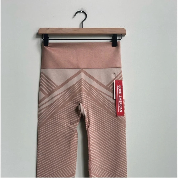New Good American Seamless Leggings Dusk Geo print contouring geometric print - Picture 9 of 13